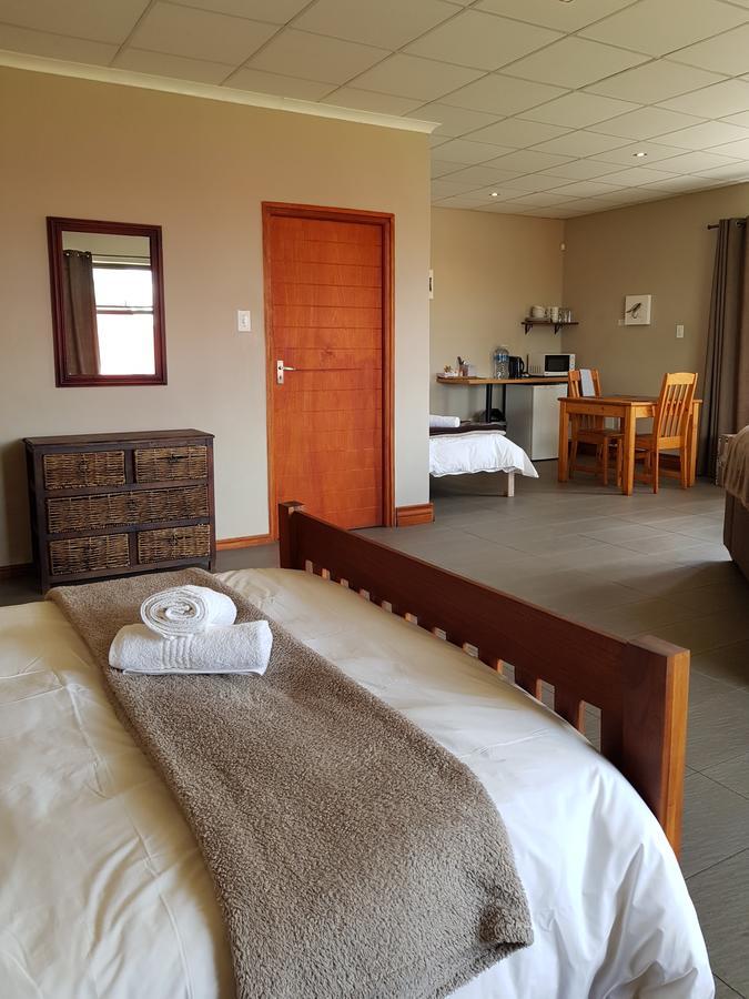Stay@67 Apartments - Dullstroom Exteriér fotografie