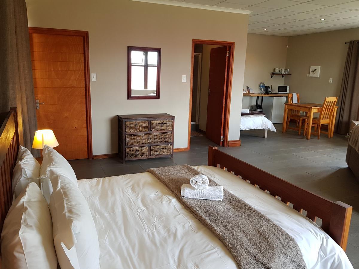 Stay@67 Apartments - Dullstroom Exteriér fotografie