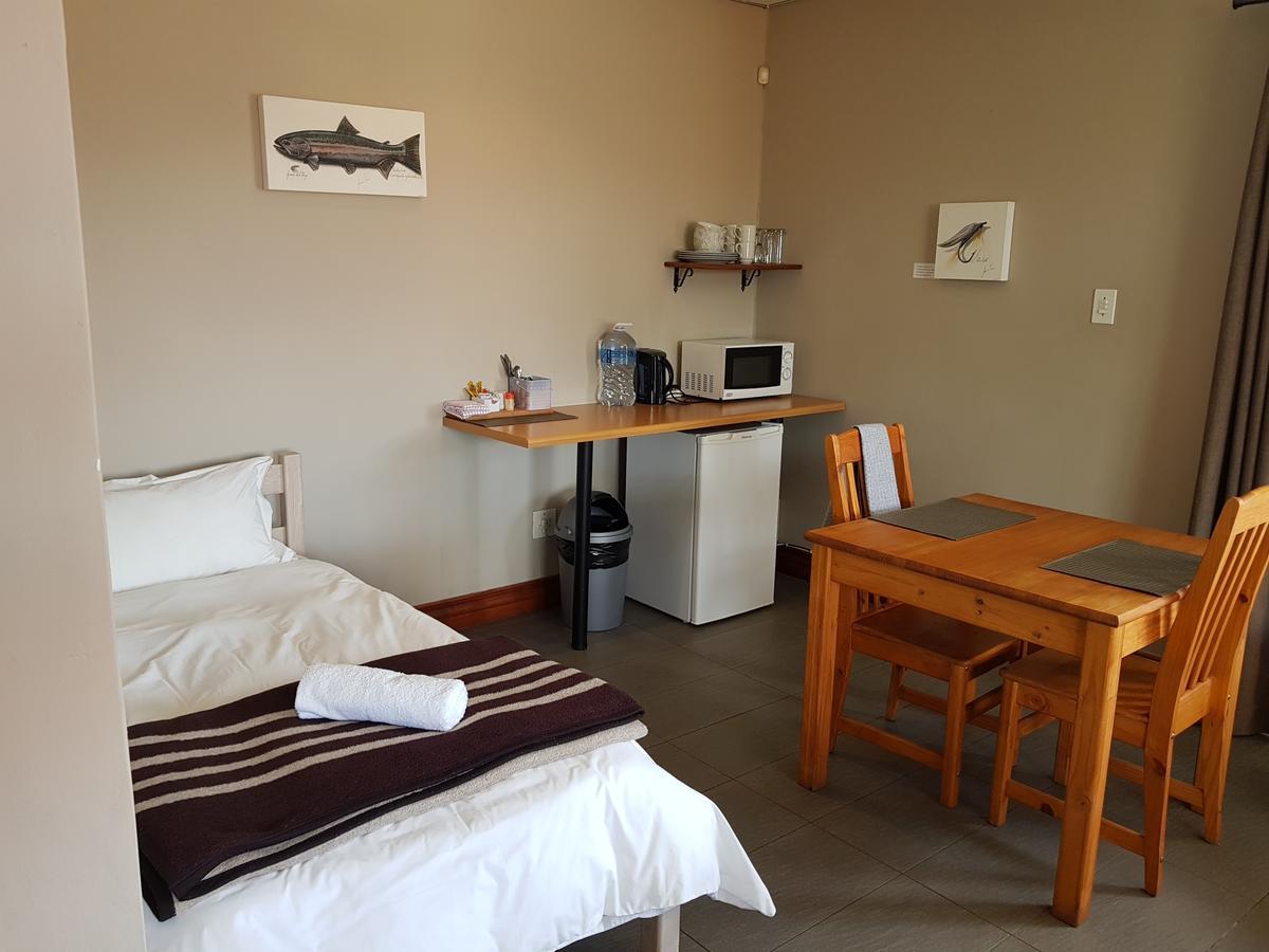 Stay@67 Apartments - Dullstroom Exteriér fotografie